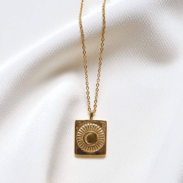 Collar Eclipse